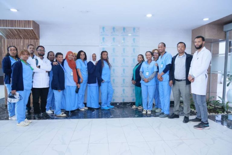 ለኢንሳ እና ኤአይ ሠራተኞች ነፃ የጤና ምርመራ ተደረገላቸው !!!